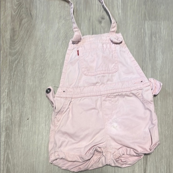 Levi’s Kids Pink Overalls-Play condition - Picture 1 of 2